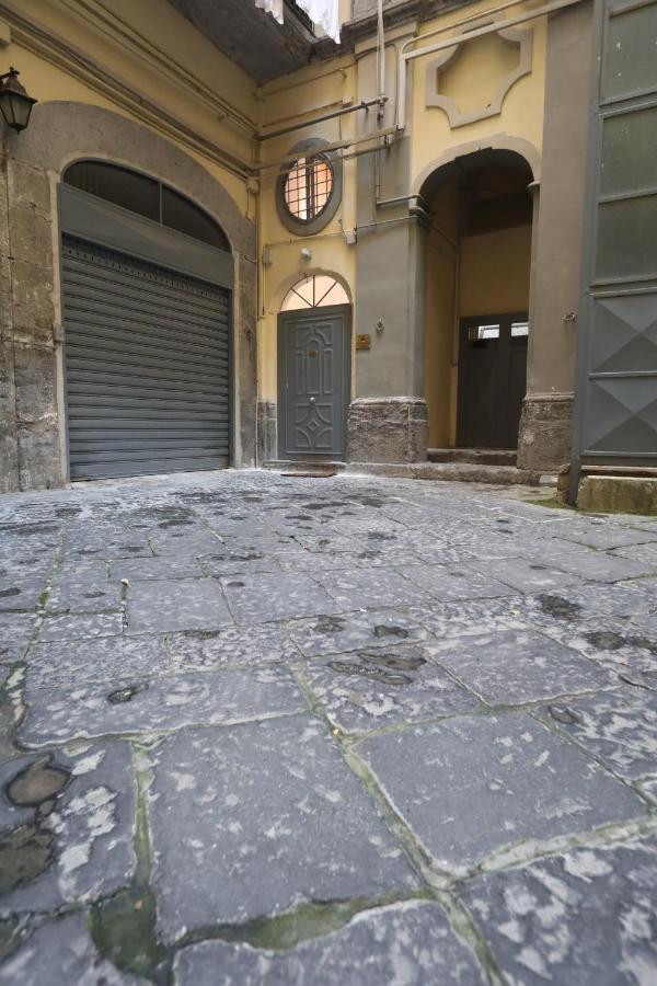 那不勒斯L'Antico Borgo Angioino公寓 外观 照片