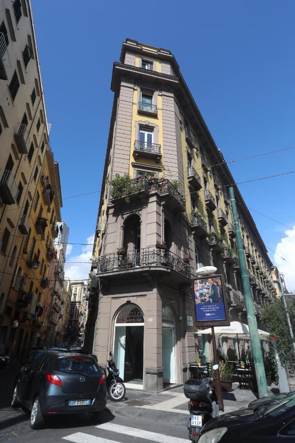 那不勒斯L'Antico Borgo Angioino公寓 外观 照片